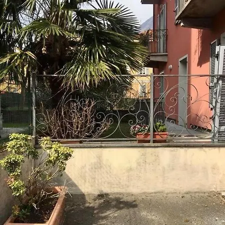 Giuditta Freecarpark&garden *