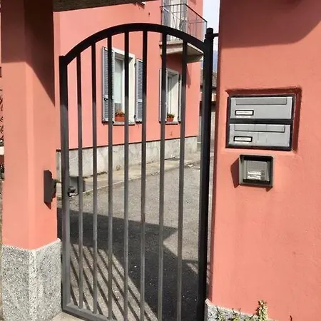 Giuditta Freecarpark&garden Daire *
