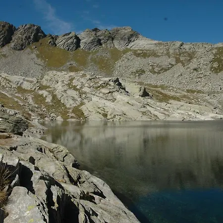 Giuditta Freecarpark&garden *