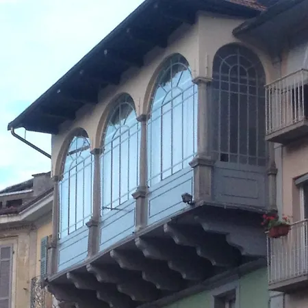 Giuditta Freecarpark&garden Domodossola