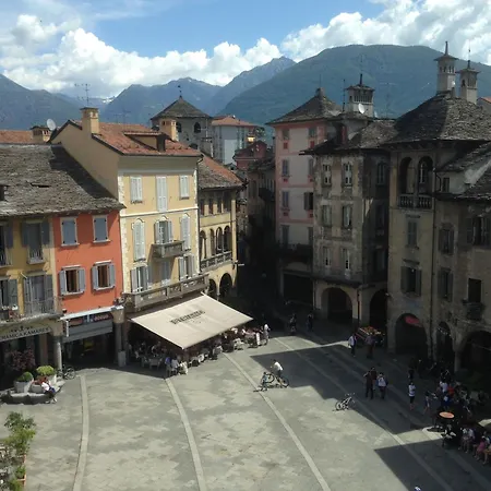 Giuditta Freecarpark&garden